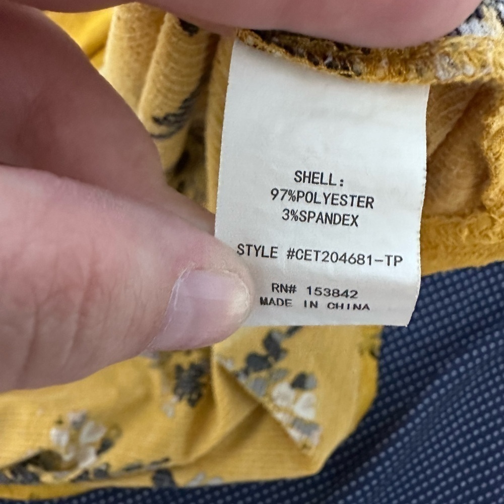 MELLODAY Yellow Puff Sleeve Smocked Blouse - Picture 4 of 6
